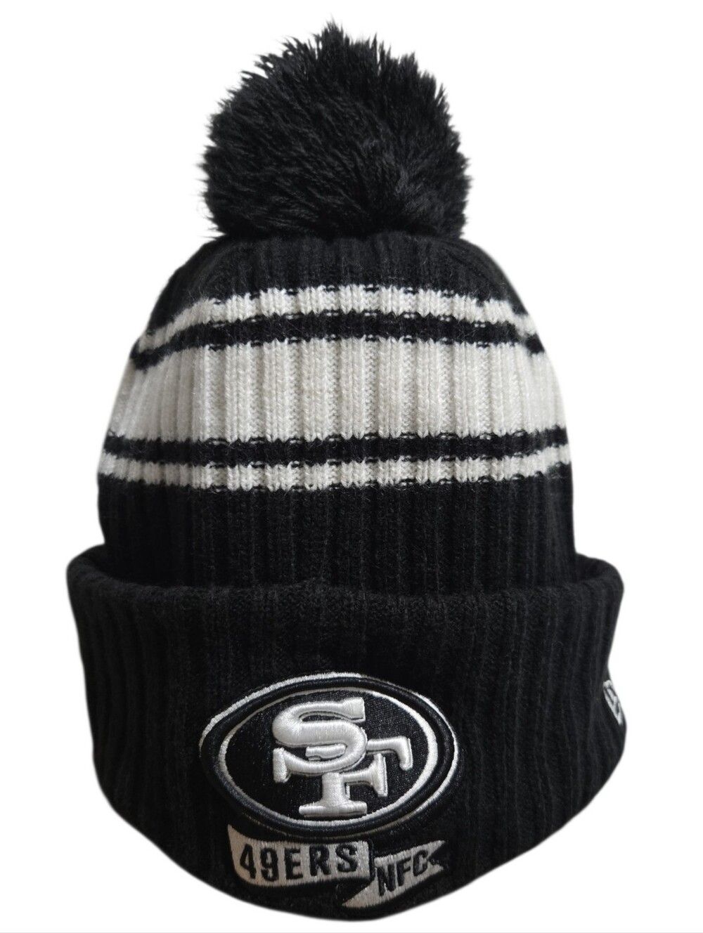 New Era San Francisco 49ers 2022 NFL Sideline Sport Knit Beanie Hat Pom B&W